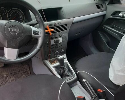 Сірий Опель Астра, об'ємом двигуна 1.7 л та пробігом 350 тис. км за 3600 $, фото 5 на Automoto.ua