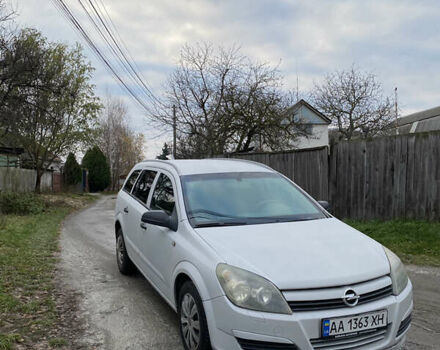 Серый Опель Астра, объемом двигателя 1.4 л и пробегом 410 тыс. км за 3700 $, фото 1 на Automoto.ua