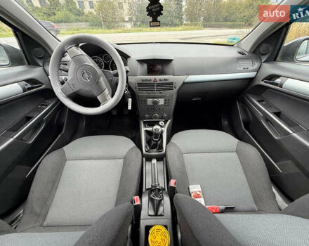 Сірий Опель Астра, об'ємом двигуна 1.8 л та пробігом 210 тис. км за 4999 $, фото 42 на Automoto.ua