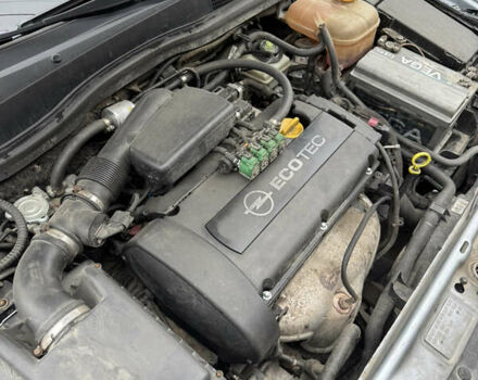 Серый Опель Астра, объемом двигателя 1.6 л и пробегом 276 тыс. км за 4000 $, фото 14 на Automoto.ua