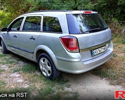 Серый Опель Астра, объемом двигателя 1.7 л и пробегом 400 тыс. км за 3500 $, фото 6 на Automoto.ua