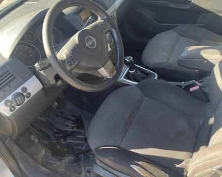 Серый Опель Астра, объемом двигателя 1.6 л и пробегом 355 тыс. км за 3200 $, фото 5 на Automoto.ua