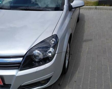 Сірий Опель Астра, об'ємом двигуна 1.6 л та пробігом 223 тис. км за 4750 $, фото 1 на Automoto.ua