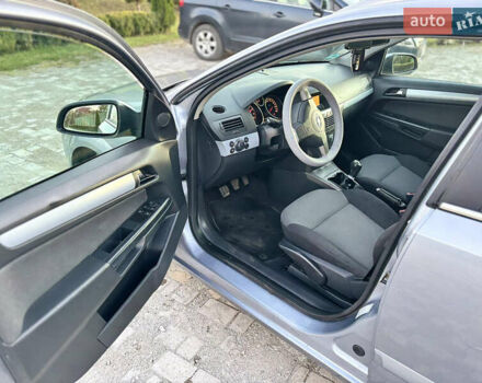 Сірий Опель Астра, об'ємом двигуна 1.8 л та пробігом 211 тис. км за 4799 $, фото 64 на Automoto.ua