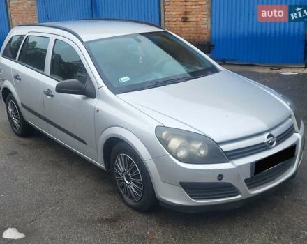 Серый Опель Астра, объемом двигателя 1.7 л и пробегом 250 тыс. км за 2999 $, фото 7 на Automoto.ua