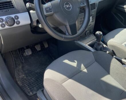 Серый Опель Астра, объемом двигателя 1.6 л и пробегом 250 тыс. км за 4999 $, фото 15 на Automoto.ua