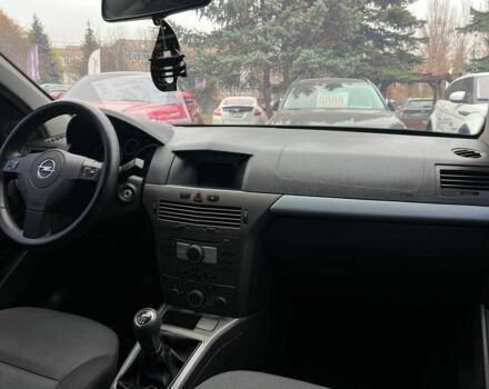 Серый Опель Астра, объемом двигателя 1.7 л и пробегом 292 тыс. км за 4900 $, фото 17 на Automoto.ua