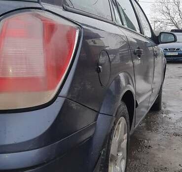 Серый Опель Астра, объемом двигателя 1.91 л и пробегом 280 тыс. км за 4900 $, фото 4 на Automoto.ua