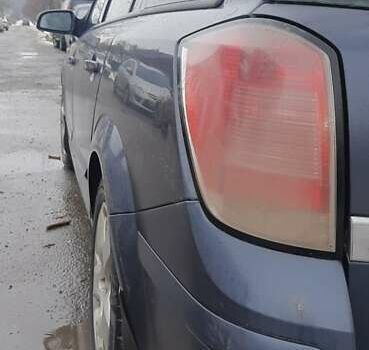 Серый Опель Астра, объемом двигателя 1.91 л и пробегом 280 тыс. км за 4900 $, фото 3 на Automoto.ua