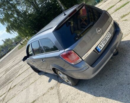 Серый Опель Астра, объемом двигателя 1.6 л и пробегом 350 тыс. км за 3600 $, фото 3 на Automoto.ua