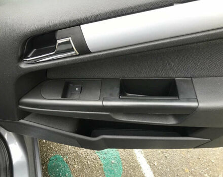 Серый Опель Астра, объемом двигателя 1.8 л и пробегом 246 тыс. км за 4700 $, фото 6 на Automoto.ua