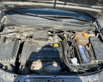 Серый Опель Астра, объемом двигателя 1.6 л и пробегом 350 тыс. км за 3600 $, фото 9 на Automoto.ua