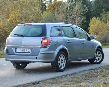 Серый Опель Астра, объемом двигателя 1.2 л и пробегом 250 тыс. км за 3650 $, фото 1 на Automoto.ua