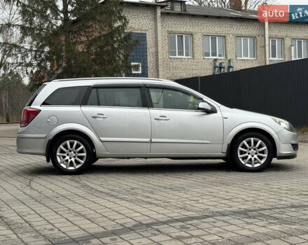 Серый Опель Астра, объемом двигателя 1.6 л и пробегом 215 тыс. км за 4300 $, фото 8 на Automoto.ua