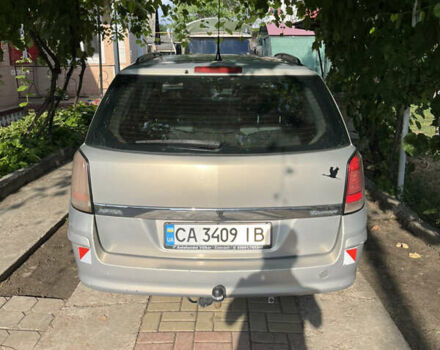 Серый Опель Астра, объемом двигателя 1.6 л и пробегом 291 тыс. км за 3200 $, фото 4 на Automoto.ua