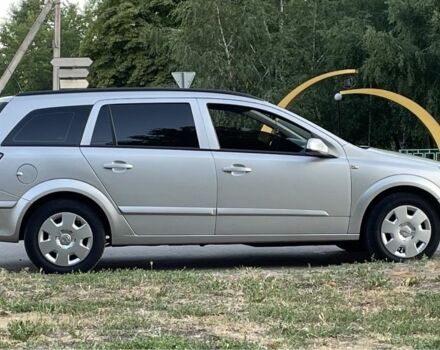 Серый Опель Астра, объемом двигателя 1.6 л и пробегом 260 тыс. км за 5500 $, фото 3 на Automoto.ua