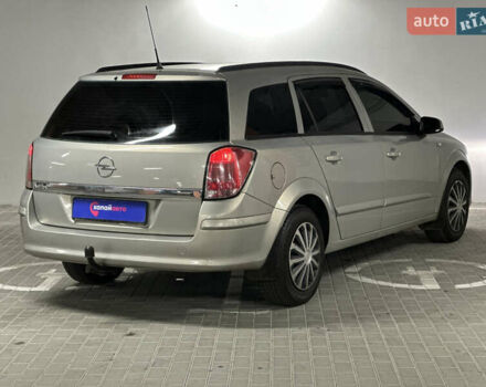 Серый Опель Астра, объемом двигателя 1.6 л и пробегом 297 тыс. км за 4400 $, фото 5 на Automoto.ua