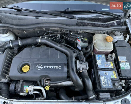 Серый Опель Астра, объемом двигателя 1.62 л и пробегом 315 тыс. км за 5000 $, фото 13 на Automoto.ua