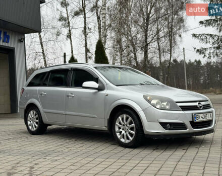 Серый Опель Астра, объемом двигателя 1.6 л и пробегом 215 тыс. км за 4300 $, фото 9 на Automoto.ua