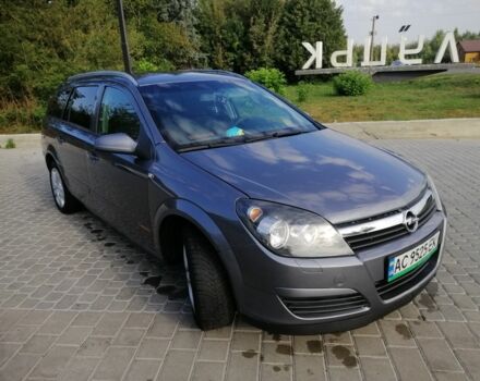 Серый Опель Астра, объемом двигателя 1.4 л и пробегом 250 тыс. км за 4300 $, фото 3 на Automoto.ua