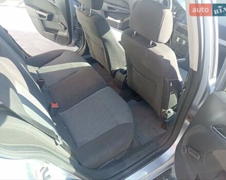 Серый Опель Астра, объемом двигателя 1.6 л и пробегом 230 тыс. км за 5700 $, фото 13 на Automoto.ua