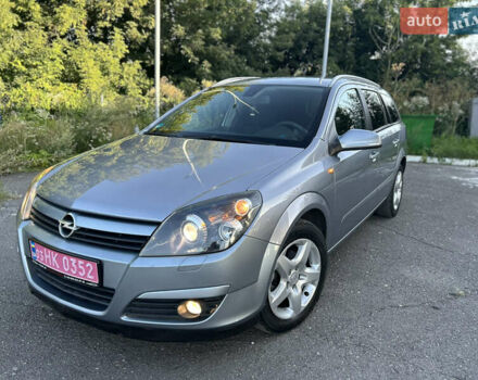 Сірий Опель Астра, об'ємом двигуна 1.8 л та пробігом 211 тис. км за 4499 $, фото 2 на Automoto.ua