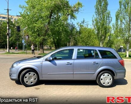 Серый Опель Астра, объемом двигателя 1.6 л и пробегом 228 тыс. км за 5400 $, фото 3 на Automoto.ua