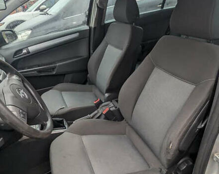 Сірий Опель Астра, об'ємом двигуна 1.6 л та пробігом 218 тис. км за 4500 $, фото 8 на Automoto.ua