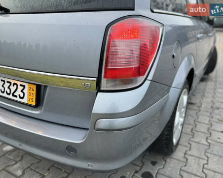 Серый Опель Астра, объемом двигателя 1.8 л и пробегом 211 тыс. км за 4499 $, фото 19 на Automoto.ua