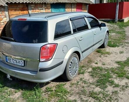 Серый Опель Астра, объемом двигателя 1.6 л и пробегом 170 тыс. км за 4400 $, фото 3 на Automoto.ua