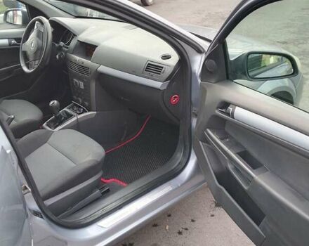 Сірий Опель Астра, об'ємом двигуна 1.6 л та пробігом 215 тис. км за 4500 $, фото 8 на Automoto.ua