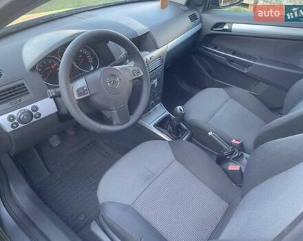 Сірий Опель Астра, об'ємом двигуна 1.6 л та пробігом 256 тис. км за 4555 $, фото 12 на Automoto.ua