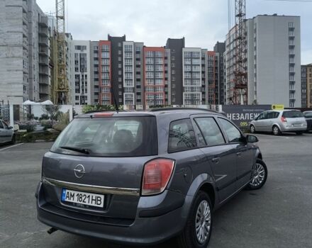 Серый Опель Астра, объемом двигателя 1.8 л и пробегом 250 тыс. км за 4300 $, фото 3 на Automoto.ua