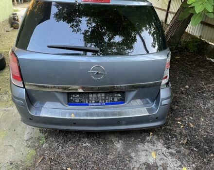 Серый Опель Астра, объемом двигателя 1.6 л и пробегом 225 тыс. км за 2300 $, фото 2 на Automoto.ua