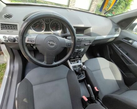 Сірий Опель Астра, об'ємом двигуна 0 л та пробігом 300 тис. км за 4600 $, фото 1 на Automoto.ua