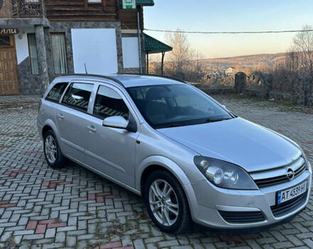 Серый Опель Астра, объемом двигателя 1.62 л и пробегом 315 тыс. км за 5000 $, фото 7 на Automoto.ua
