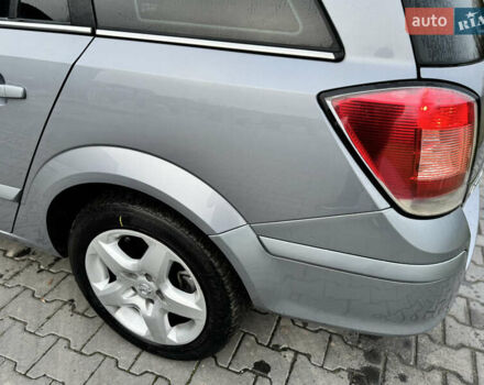 Серый Опель Астра, объемом двигателя 1.8 л и пробегом 211 тыс. км за 4499 $, фото 23 на Automoto.ua