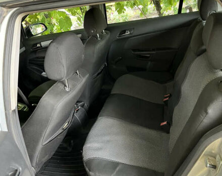 Серый Опель Астра, объемом двигателя 1.6 л и пробегом 291 тыс. км за 3200 $, фото 3 на Automoto.ua