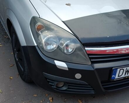 Серый Опель Астра, объемом двигателя 1.9 л и пробегом 330 тыс. км за 1850 $, фото 2 на Automoto.ua