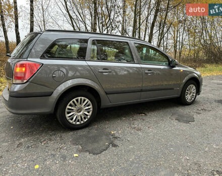 Серый Опель Астра, объемом двигателя 1.8 л и пробегом 200 тыс. км за 5000 $, фото 4 на Automoto.ua