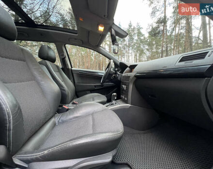 Серый Опель Астра, объемом двигателя 1.8 л и пробегом 300 тыс. км за 5800 $, фото 20 на Automoto.ua