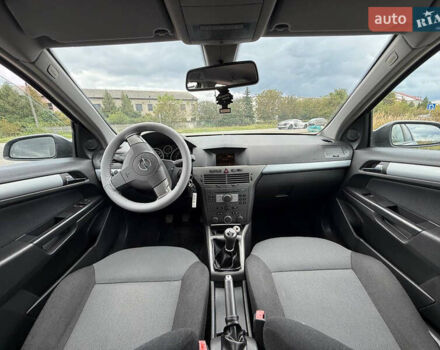 Сірий Опель Астра, об'ємом двигуна 1.8 л та пробігом 210 тис. км за 4999 $, фото 41 на Automoto.ua