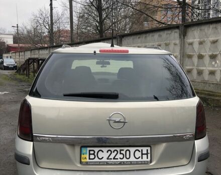 Серый Опель Астра, объемом двигателя 1.2 л и пробегом 260 тыс. км за 4800 $, фото 2 на Automoto.ua