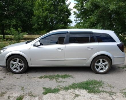 Опель Астра 2005 в Кропивницком (Кировограде) на Automoto.ua Серый Опель Астра, объемом двигателя 1.9 л и пробегом 286 тыс. км за 5500 $, фото 1 на Automoto.ua