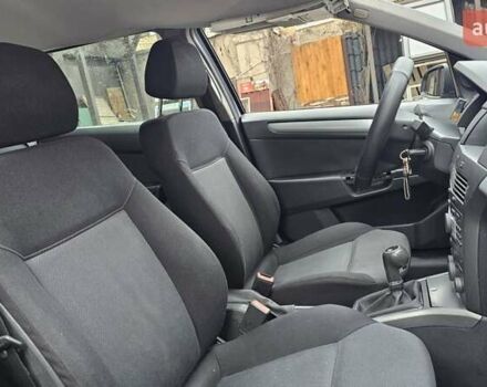 Сірий Опель Астра, об'ємом двигуна 1.6 л та пробігом 252 тис. км за 1700 $, фото 19 на Automoto.ua