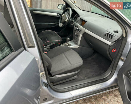 Опель Астра 2005 в Фастове на Automoto.ua Серый Опель Астра, объемом двигателя 1.91 л и пробегом 338 тыс. км за 2900 $, фото 12 на Automoto.ua