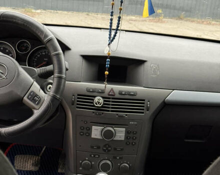 Серый Опель Астра, объемом двигателя 1.6 л и пробегом 215 тыс. км за 4300 $, фото 14 на Automoto.ua