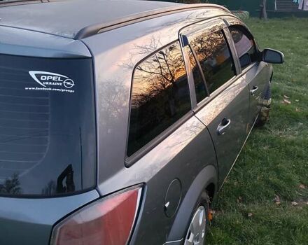 Серый Опель Астра, объемом двигателя 1.6 л и пробегом 240 тыс. км за 3800 $, фото 10 на Automoto.ua