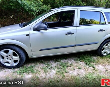 Серый Опель Астра, объемом двигателя 1.7 л и пробегом 400 тыс. км за 3500 $, фото 7 на Automoto.ua