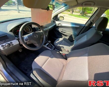 Серый Опель Астра, объемом двигателя 1.6 л и пробегом 228 тыс. км за 5400 $, фото 6 на Automoto.ua